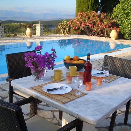 Villa Bacchus Kassiopi Corfu Exterior photo