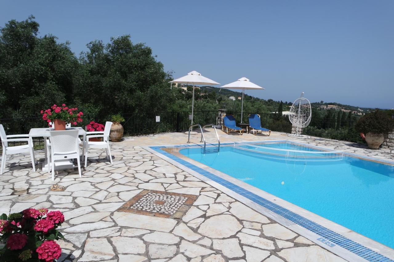 Villa Bacchus Kassiopi Corfu Exterior photo
